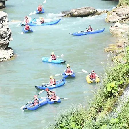 Glamping Albania Rafting ラグジュアリーテント *