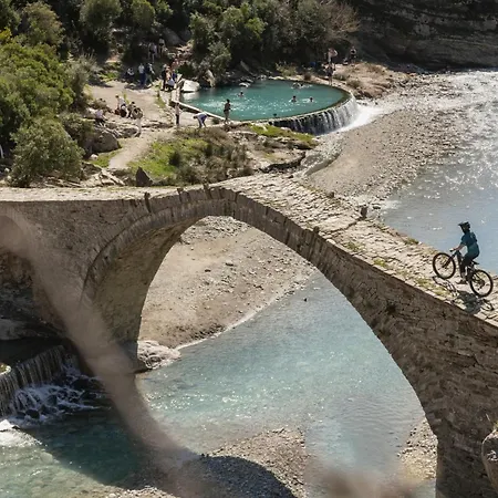 Glamping Albania Rafting