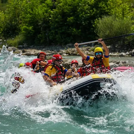 Luxe tent Glamping Albania Rafting