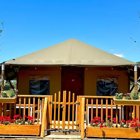 ラグジュアリーテント Glamping Albania Rafting *