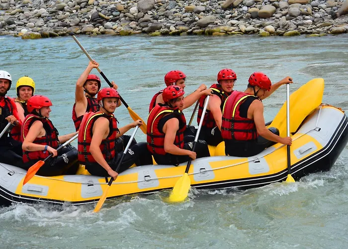 Glamping Albania Rafting خيمة فخمة *