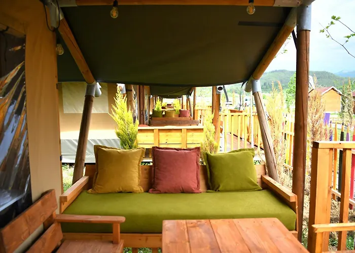 Glamping Albania Rafting خيمة فخمة